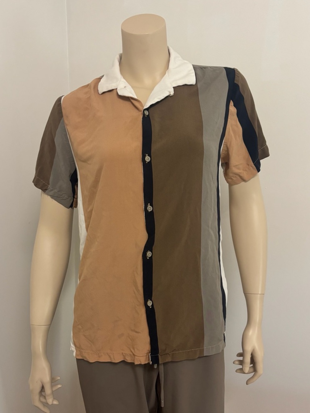 Men's Short-Sleeve Striped Button-Up Shirt - Multi Brown